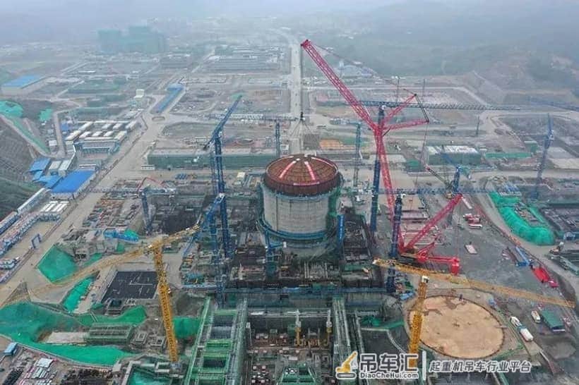 施工现场地耐力不够时，可采取哪些措施安装塔吊？