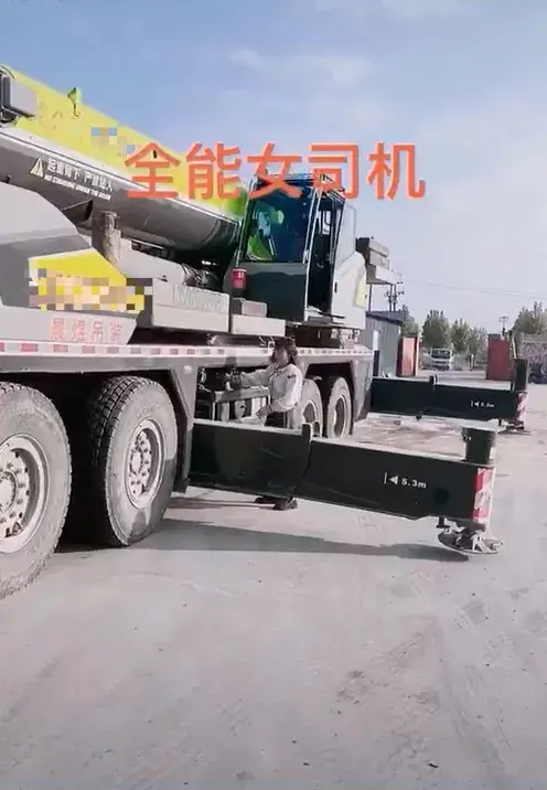 全网女吊车司机合集,让吊友们一次看个够