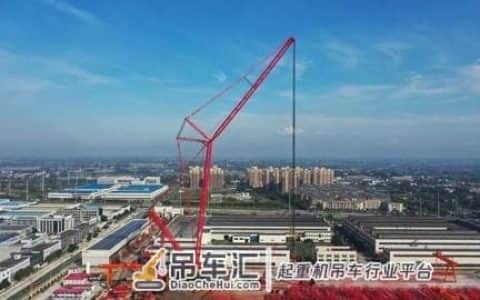 4500吨！三一重工再次刷新“全球第一吊”吨位纪录