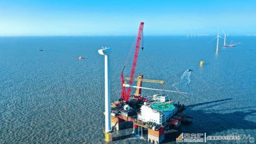 海上风电抢装冲刺,三一履带起重机“红色风电天团”转场不停
