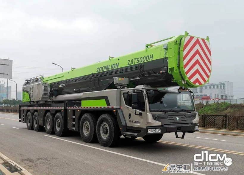中联500吨吊车,发挥六桥极限,机动和性能完美平衡!具备“5+2”双臂工作模式