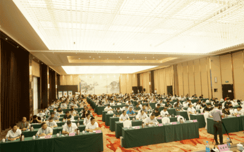 第二届中国起重机械安全、绿色、智能高质量发展大会在江西省新余市召开
