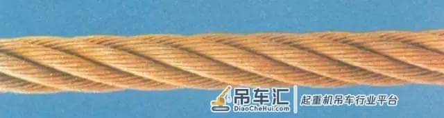 起重机的钢丝绳是如何避免断裂的?
