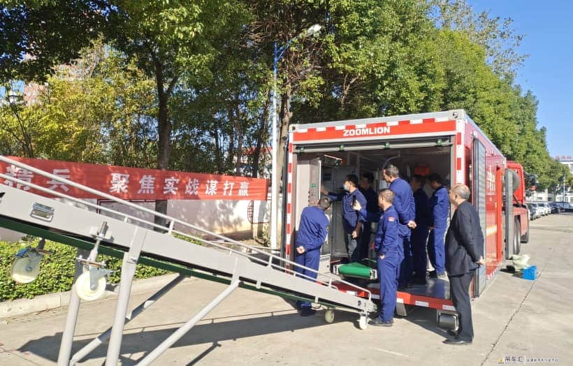 “蓝朋友”喜迎新伙伴,中联重科多台水域救援装备入驻长江沿岸