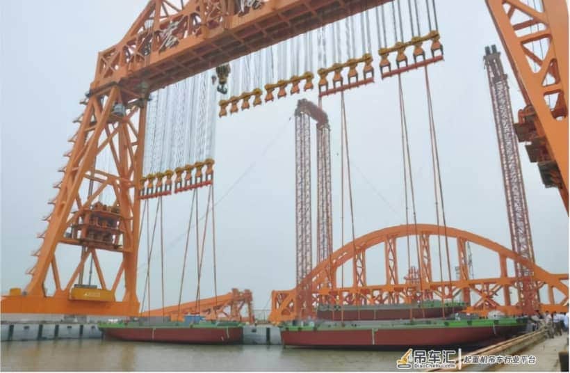 中国造龙门吊，一次可吊起2万吨，是否已经领跑世界？