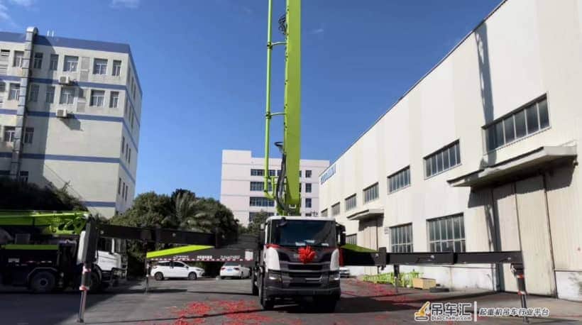 明星产品热销美丽"鹭岛"!中联重科爆款泵车批量交付厦门客户