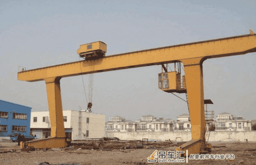 什么是龙门吊?操作门式起重机(龙门吊)需要考取操作证吗?