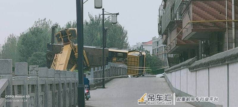 吊车起吊作业发生侧翻事故 事发洛阳宜阳县