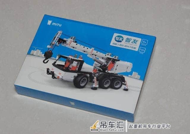 大吊车真厉害:米兔积木工程吊车组装体验