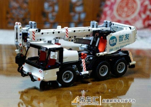 大吊车真厉害:米兔积木工程吊车组装体验