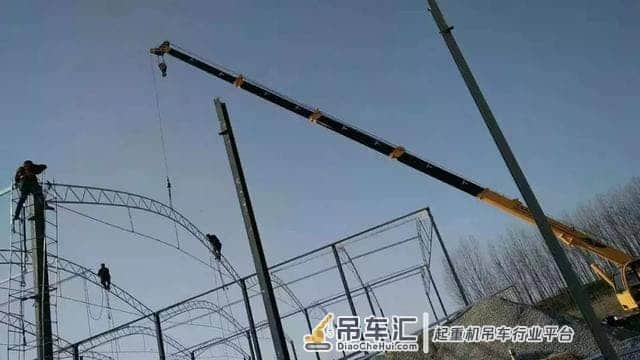 小型吊车长时间停放,应该怎么停放以及维护?