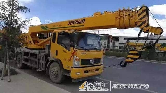 小型吊车长时间停放,应该怎么停放以及维护?
