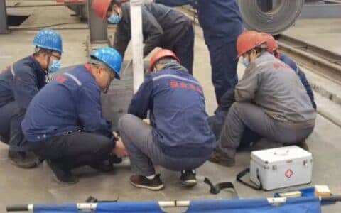 邹平市市场监管局指导企业开展起重机事故应急演练