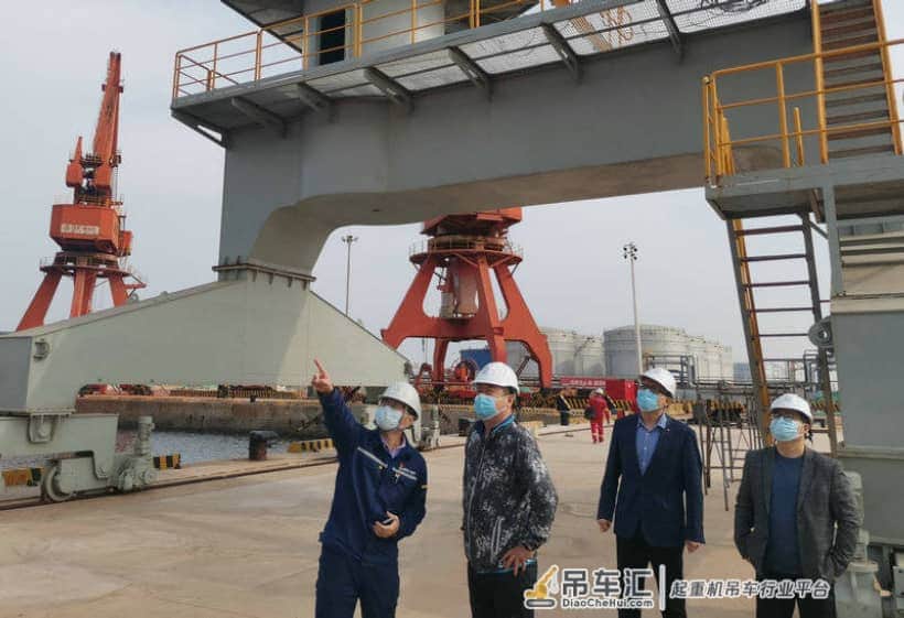 7部不合格起重机被拆除 莱州开展海边起重机专项整治