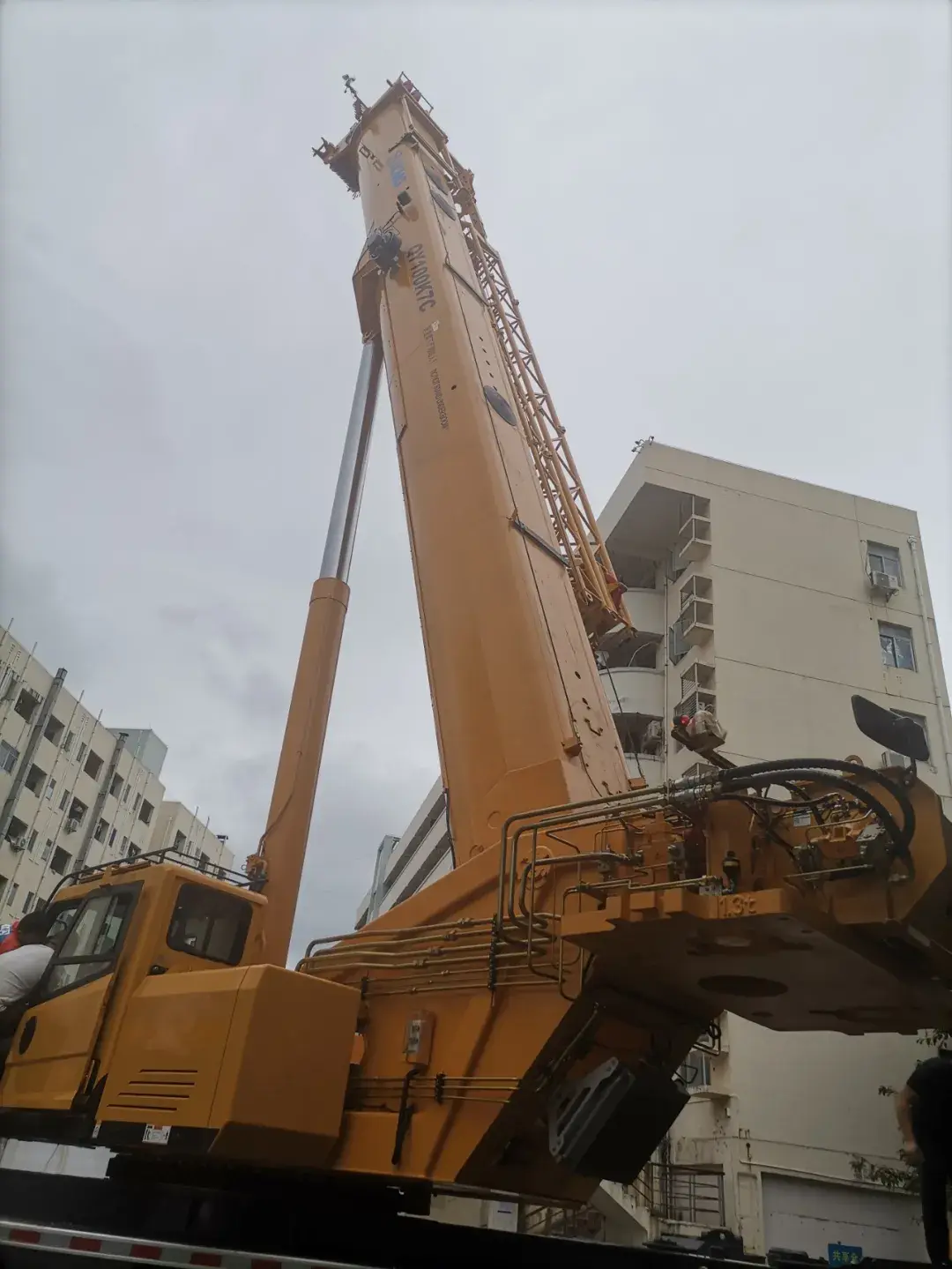 全国首提QY100K7C,28t配重自由转场,给老款一条活路行不行?