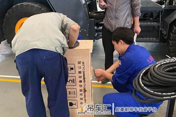 流机正面吊易燃区超细干粉自动灭火装置的应用