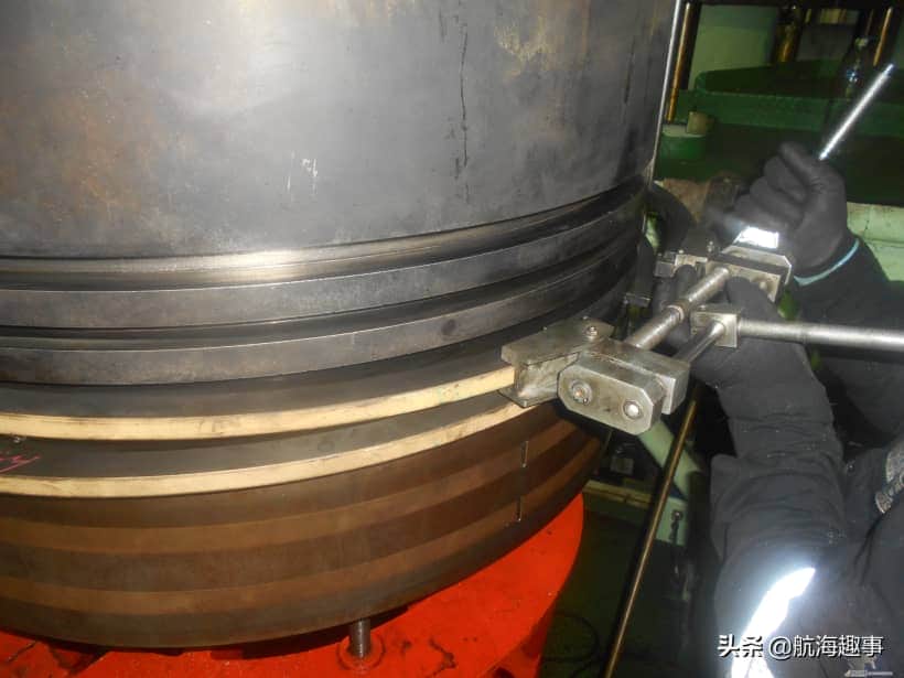 这是基本功,黄老轨带你了解,大型船舶主柴油机吊缸的那些事