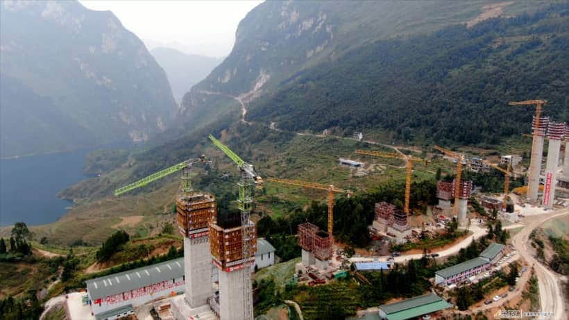 再啃“硬骨头”!中联重科塔机全力助建牂牁江特大桥