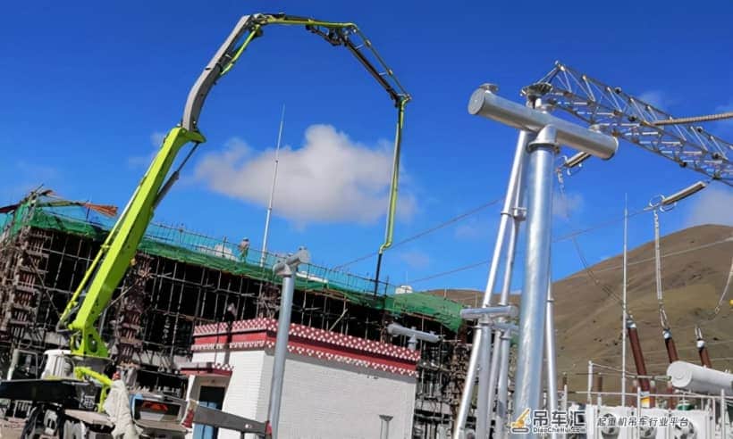 中联重科为川藏铁路建设定制开发的隧道专用混凝土泵顺利下线