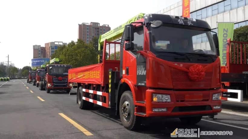 常德:中联重科随车起重机新品上市