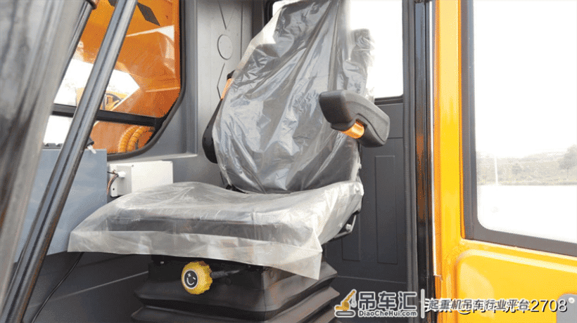 10吨汽车吊 厂家定制唐骏单桥10吨吊机起重机