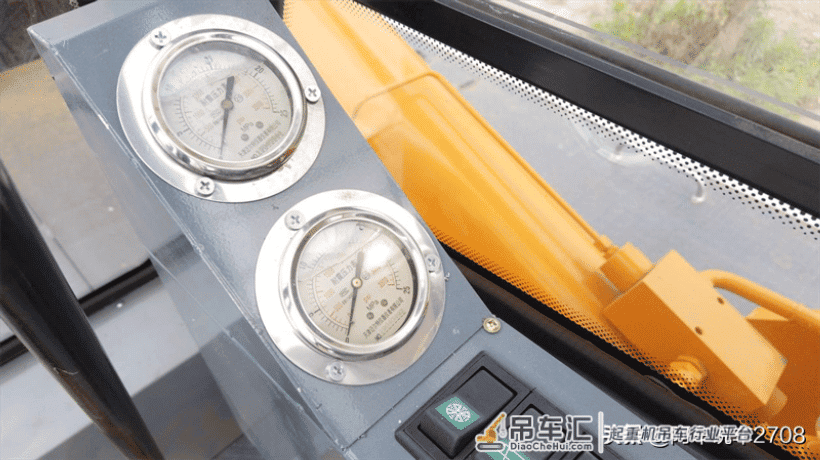 10吨汽车吊 厂家定制唐骏单桥10吨吊机起重机