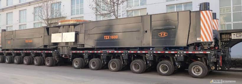 世界上首台多轴线桁架臂1600吨起重机TZX1600交付用户