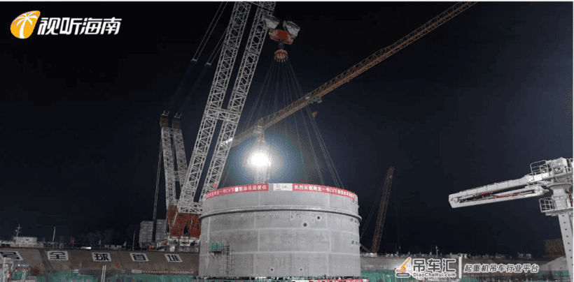 中联重科超大吨位履带吊助建国家级核电站，明星挖机广受市场青睐