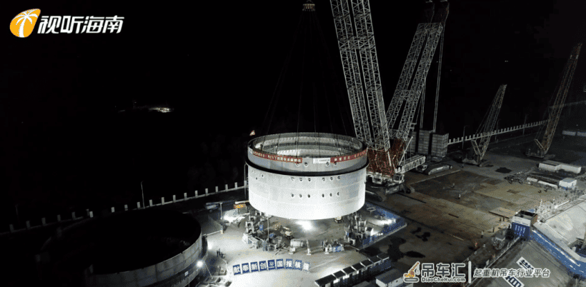 中联重科超大吨位履带吊助建国家级核电站，明星挖机广受市场青睐