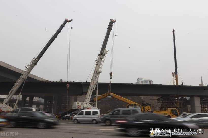 买一辆自重25吨的吊车干工地,需要多久才能回本?