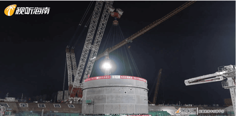 中联重科3200吨履带吊再建新功！助力“玲龙一号”项目全速冲刺