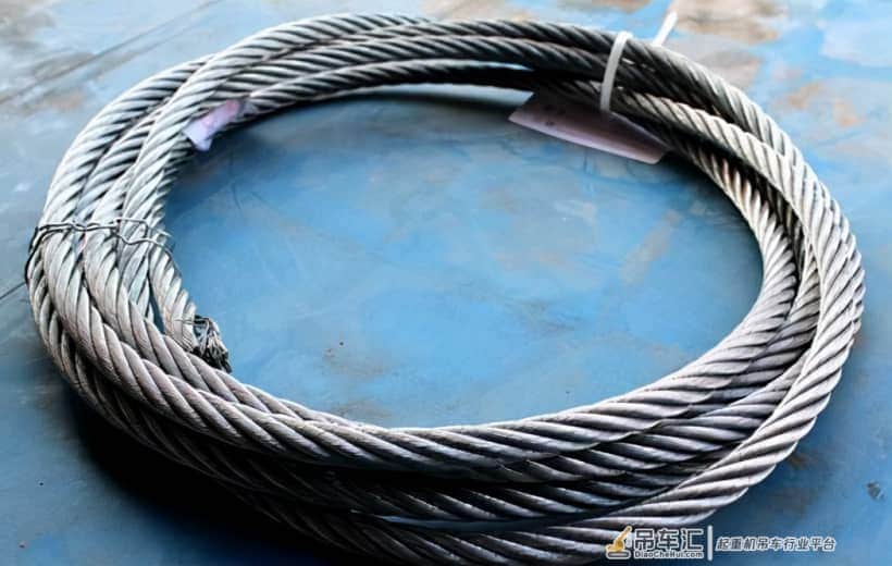 历时8小时!佛山龙翔大桥钢箱梁吊装到位