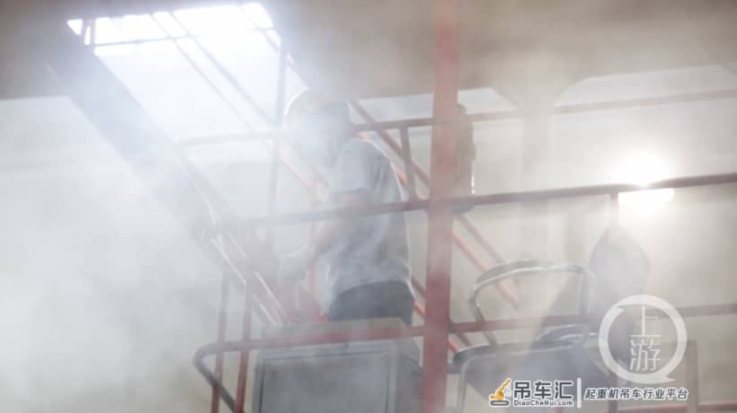 “天吊空姐”董艳红:练就一身绝技,吊30斤零件压鸡蛋不碎