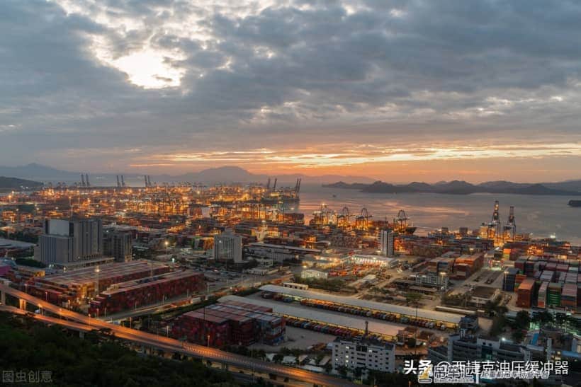 港口机械及起重行业液压缓冲器的应用