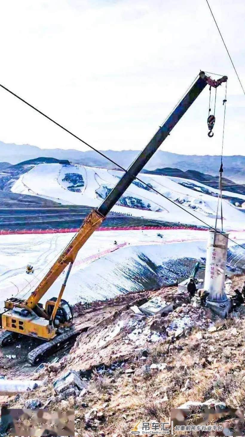 大坡度滑雪场最靓的仔！XGC30T伸缩臂履带吊：整车41吨不拆配重一辆车转场!