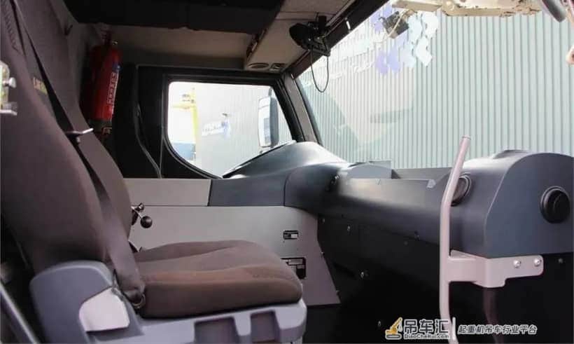12年的100吨吊车,国外行情价39w!值不值?