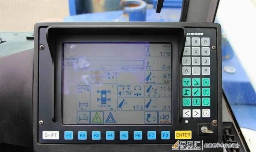 12年的100吨吊车,国外行情价39w!值不值?