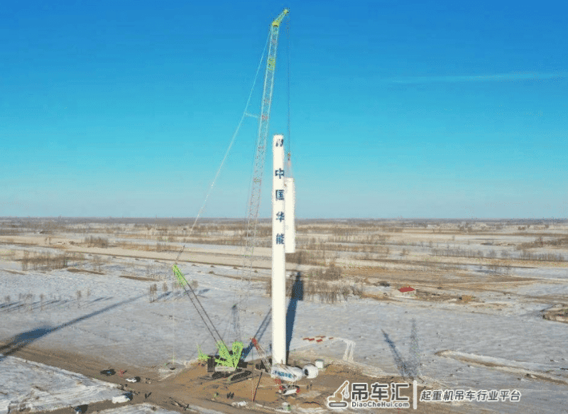 中国又一奇迹诞生，造出了全球最大起重机，德国看后唉声叹气