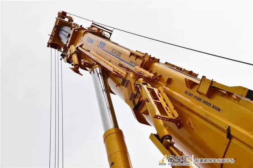 中国再添大国重器，徐工XCA1600起重机，携手中联共同进步