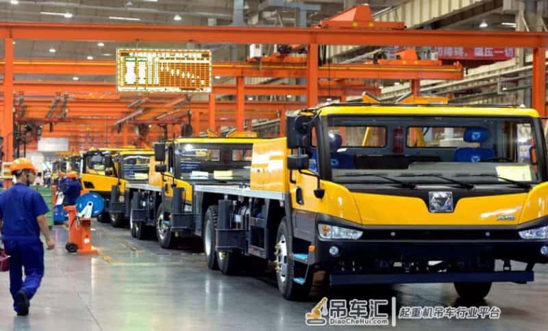 中国再添大国重器,徐工XCA1600起重机,携手中联共同进步