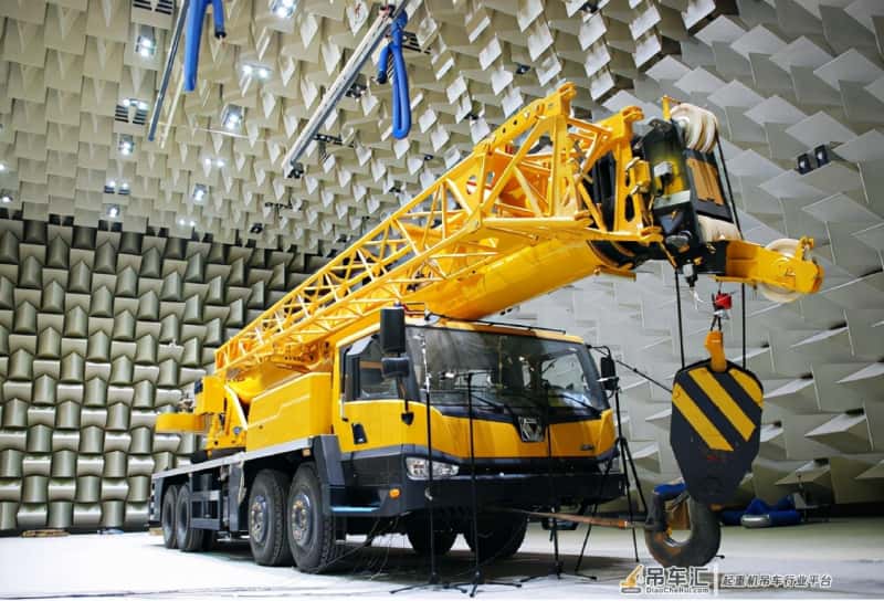 中国再添大国重器,徐工XCA1600起重机,携手中联共同进步