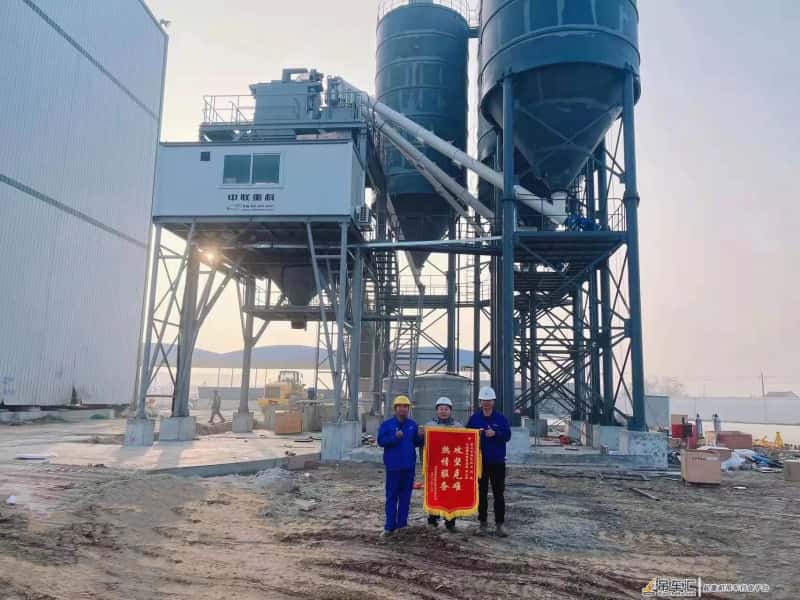 高端装备齐聚!中联重科高效助建我国最大液化天然气储备基地