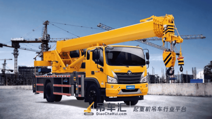 瑞沃专用底盘汽车起重机，工程建造助你一“臂”之力