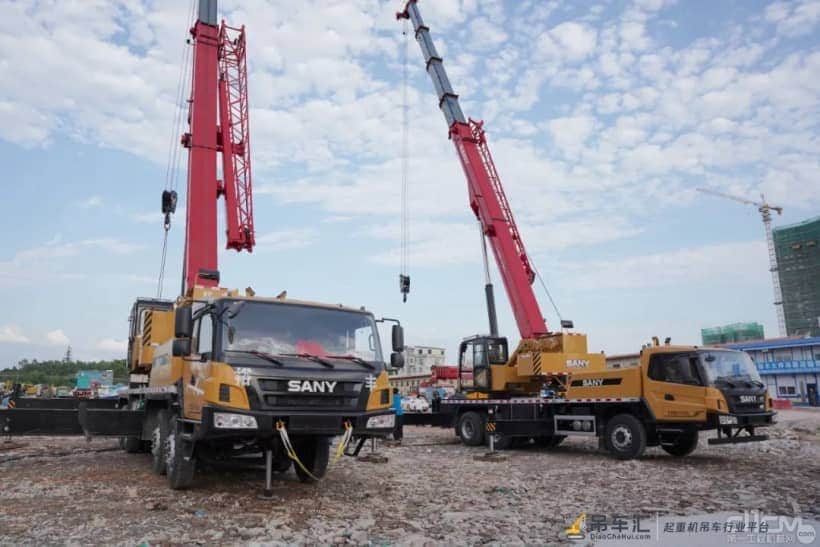 三一混动起重机STC350C5-1日省油费800元,试压块还真是牛