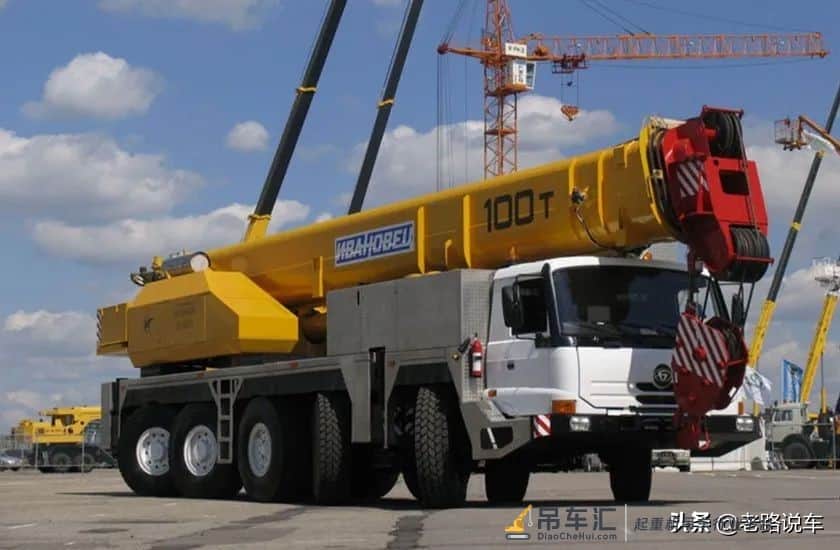 BAZ KS-8973重型轮式起重机 起重市场上的百吨王