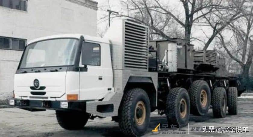 BAZ KS-8973重型轮式起重机 起重市场上的百吨王