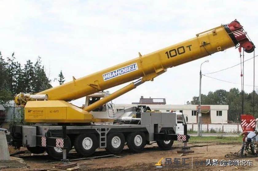 BAZ KS-8973重型轮式起重机 起重市场上的百吨王