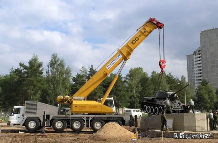 BAZ KS-8973重型轮式起重机 起重市场上的百吨王