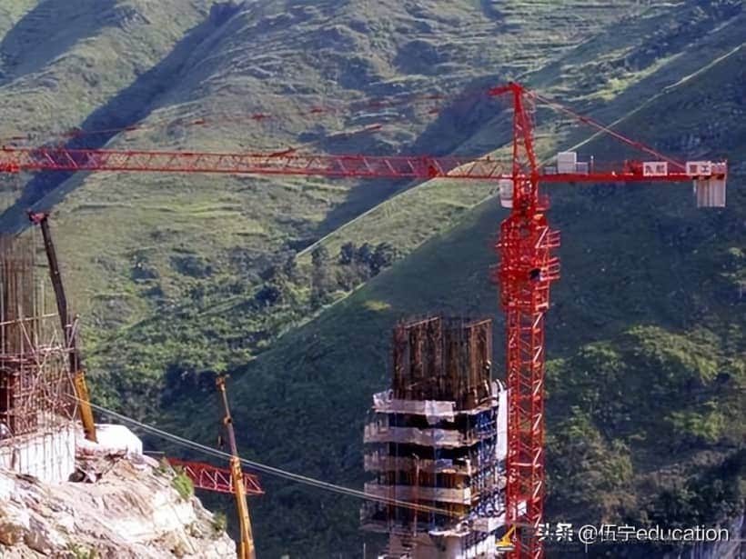 2022起重机证怎么考?不要忘了,报名要准备这些材料