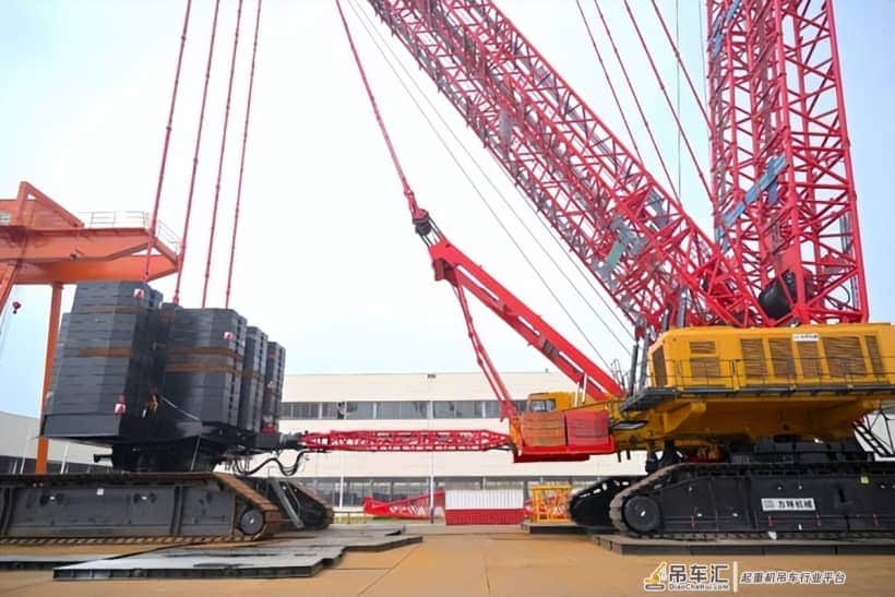 助力中国核电!国内首台“二合一”履带起重机SCC52000TM硬核登场